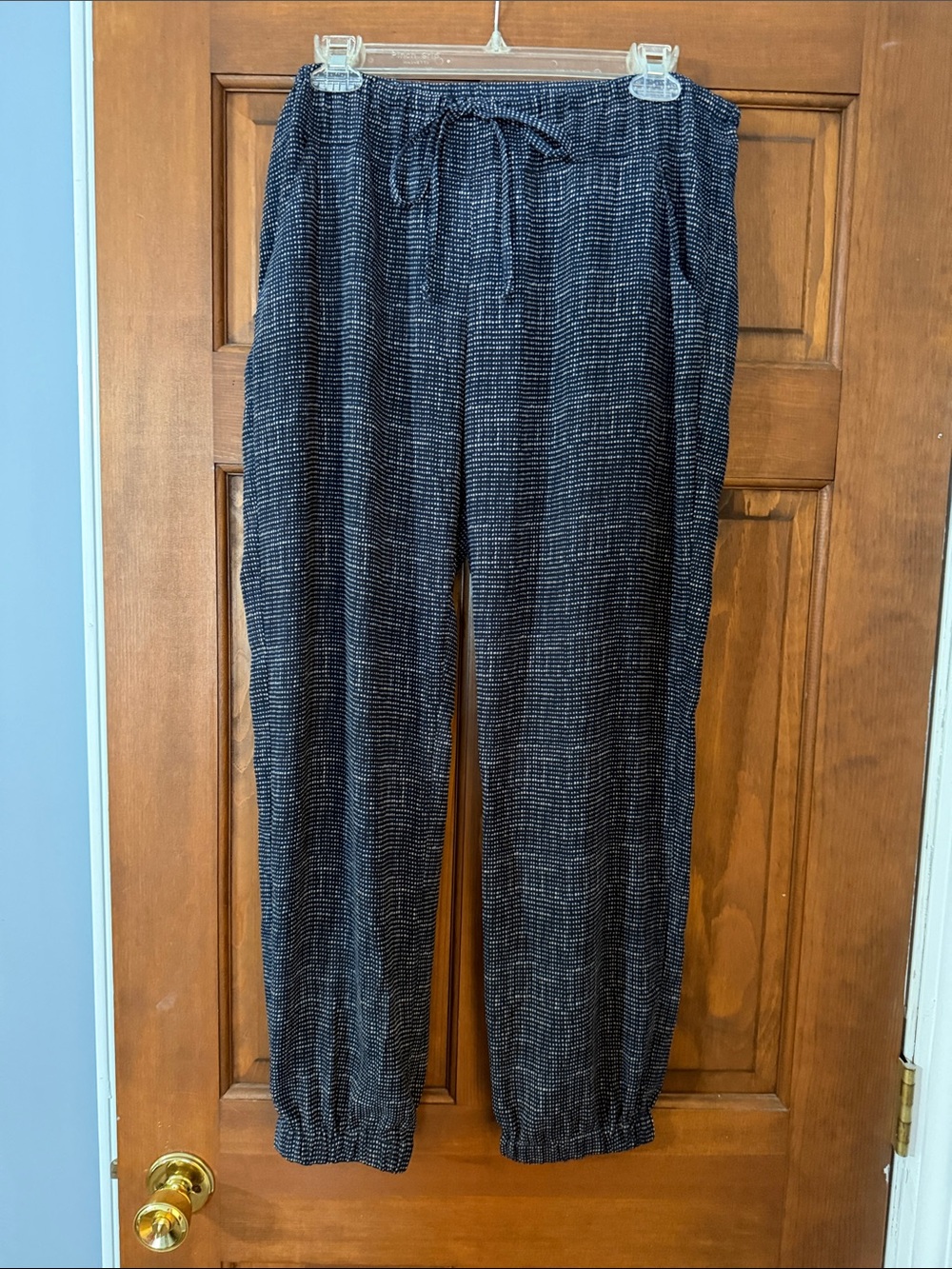 CAbi Navy blue & White Textured Ankle Pants